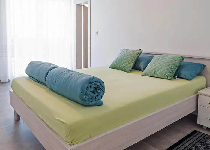 Lovely Home In Kraljevica With Kitchen * Kraljevica